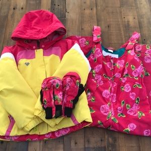 Girls Obermeyer Size 6 Ski / Snow Jacket, Bib and Mittens